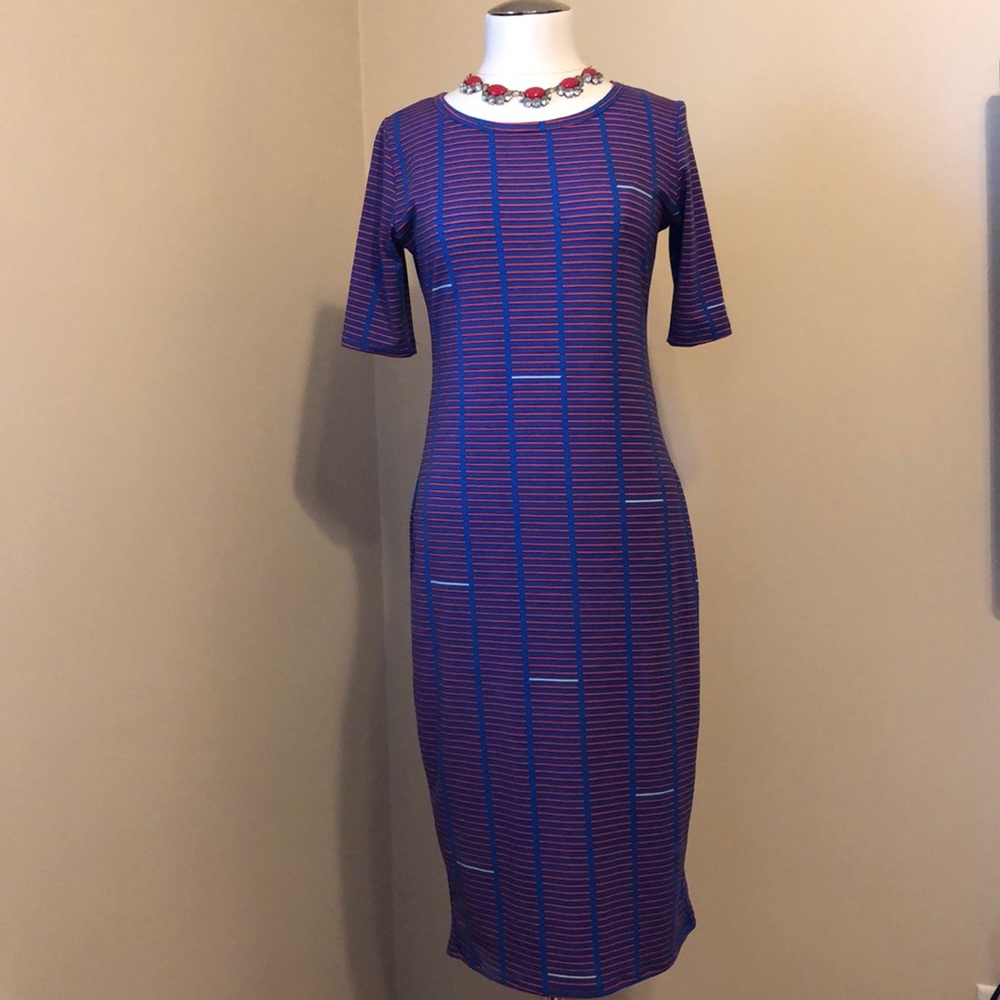 Buy 2 get 1 free💫NWOT lularoe tea length dress